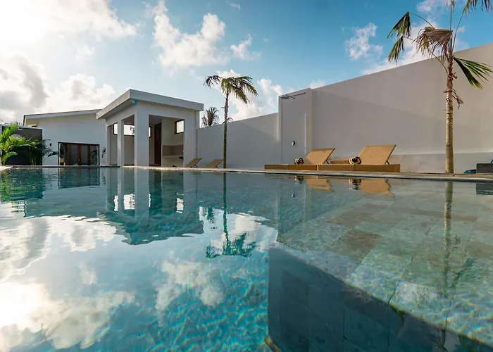 Theodosia By Bali Villa Nusa Dua (Bali)